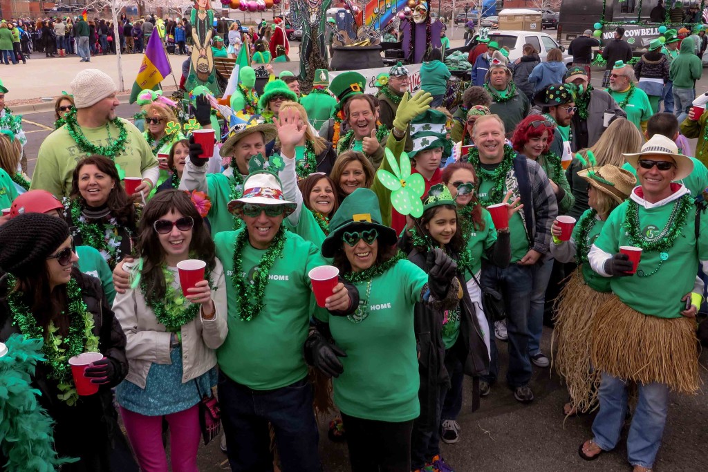 Colorado Parrot Head Club at the Denver St. Patrick's Day Parade | coloradoparrotheadclub.org